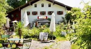  at Landpartie Café & Laden im Grünen in Bayern
