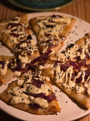 Focaccia with vegan mayo at Tosca Melides in Setúbal