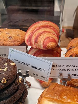 vegan options labelled at Le Pain Quotidien -  Galerie de la Reine in Brussels