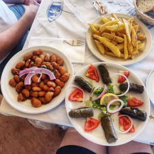 Gigantes, dolmades, fries at Taverna Kerasia in κεράσια