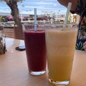 Yummy piña colada and berry berry smoothie  at Barza brunch and kitchen lunch dinner  in Santa Pola