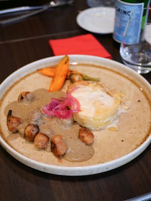  at Enracinés  in Lyon