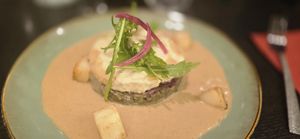 Parmentier des lentilles vertes at Enracinés  in Lyon