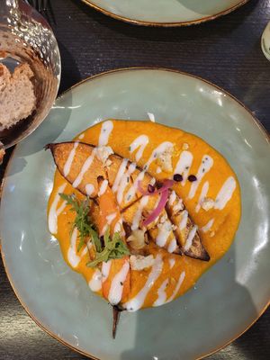 Patate douce rôtie carotte at Enracinés  in Lyon