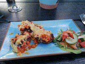 Blumenkohlbruscetta at Die Grenzburg in Güstrow in Mecklenburg-vorpommern