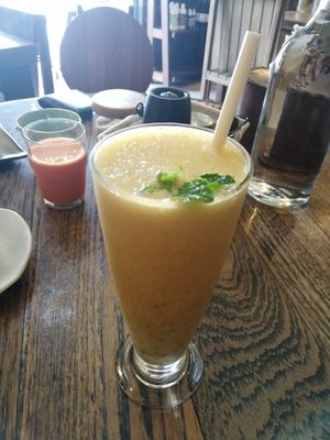 Smoothie at June's Art Cafe in Koh Samui