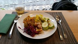 Vegan lunch at Cultura Dos Sabores in Porto