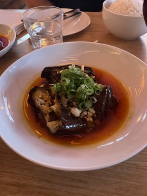 Aubergine with chilli and macadamia  at cornerstore in Noord-holland