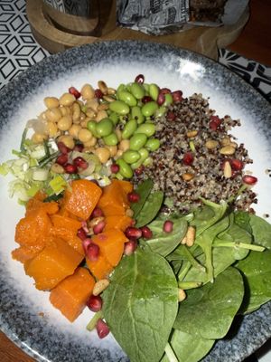 Buddha bowl   at Nomad Sky Bar in București
