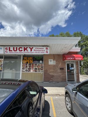 Storefront   at Lucky Chinese Restaurant in Toronto