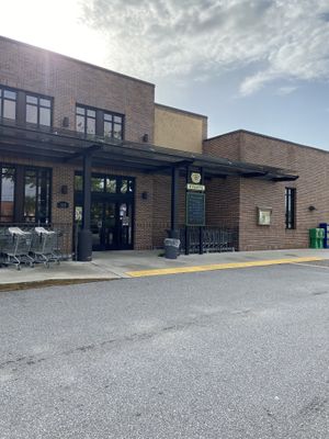 Outside  at Ever'man Cooperative Cafe in Pensacola