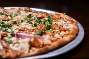 BBQ Gardein pizza (sub for vegan cheese) at Yard House in Miami