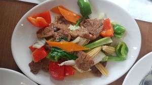 Mock beef with vegetables at Rumours Kopitiam in Glasgow