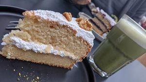 Tonka Cake and Matcha Latte at Moehren Milieu Eco Cafe in Mainz