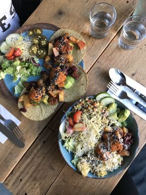 Buddha Bowl und Tacos at Moehren Milieu Eco Cafe in Mainz