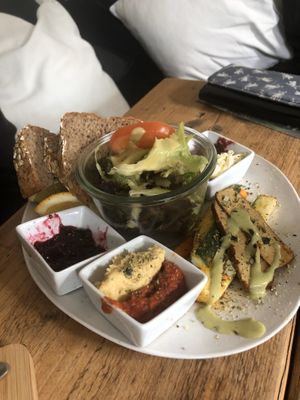 Brunch at Moehren Milieu Eco Cafe in Mainz