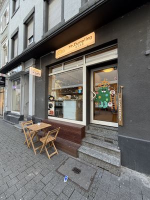 front  at Mr.Dumpling & Noodle in Baden-württemberg