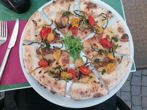 Vegan Pizza at Food Factory Crema in Crema
