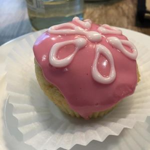 A cherry-vanilla cupcake at Lucy's Cafe in Bochum