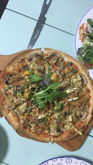 Pizza at Jack and the Beanstalk in Busan