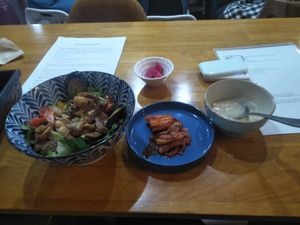 Bimimbop and Kimchi at Jack and the Beanstalk in Busan