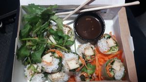 Summer rolls at Nois Cafe and Deli in Malmo