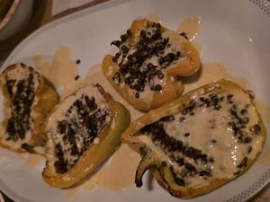 Yellow bell pepper filled with lentils at Les Wagons in Zürich