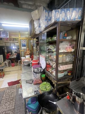 Inside   at Com Tam Chay 253 in Thành Phố Hồ Chí Minh