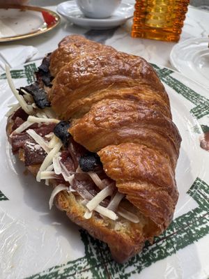 Croissant tournedos  at Délice de Bernay in New York City