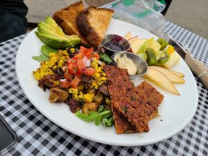 Twinster: Tofu scramble, adzuki bacon at Chimera Cafe in Tulsa