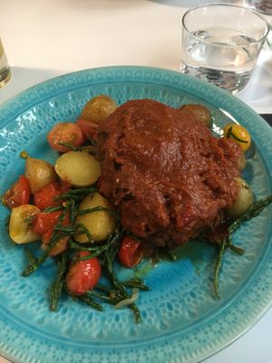 BBQ tempeh at OmNam in Helsinki