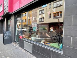 store front at Cafe Schnurrke in Cologne