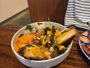 Broccoli and fried "chicken" bento at Seoul Food DC in Takoma Park