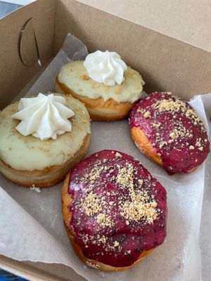 key lime pie and blueberry pie at bloomer's in Toronto