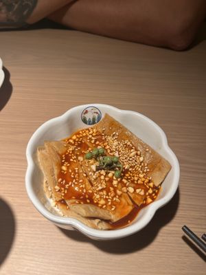   at Qingchun Pumen (Pacific Ocean New World Branch) in Shanghai