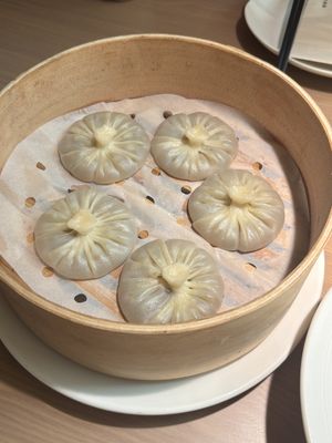 Xiaolongbao  at Qingchun Pumen (Pacific Ocean New World Branch) in Shanghai