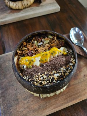 Smoothie Bowl at Jamu Cafe in Weligama