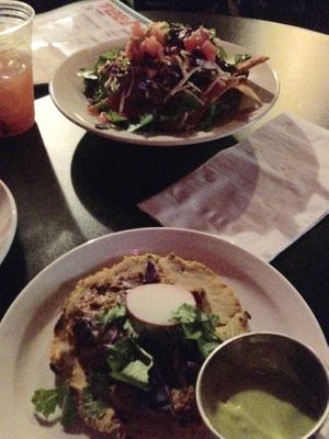 Nachos & tacos at Flacos in Fresno