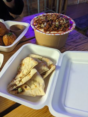 Fresh flatbread served with the Hummus at Gravity Well Taproom in London