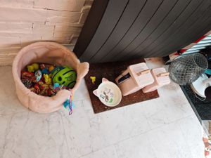 Animals foods and toys at MAGIC COFFEE SHOP in Nogent-sur-marne