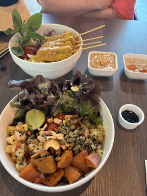   at Veganerie Grand Palace - วีแกนเนอรี วัดพระแก้ว in Bangkok