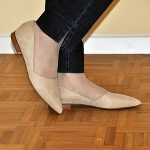 Stefania - Elegant vegan flat with a pointed toe. All-day comfort meets classic design at NOAH - Italian Vegan Shoes in Esselbach