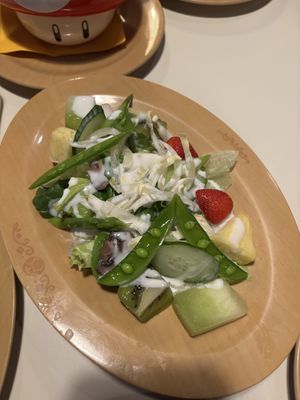 yoshis favorite fruit and veggie salad    at Kinopio's Cafe in Osaka