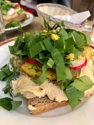  at Hummus Amamamusi in Krakow