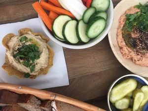 Hummus and fresh veggies  at Hummus Amamamusi in Krakow