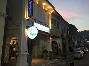 Main entrance at Cloud Dreaming in Penang