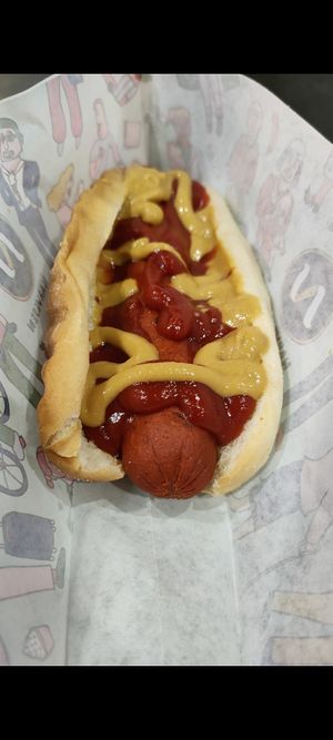 Vegan hotdog at Narvesen Jernbanetorget T-bane in Oslo