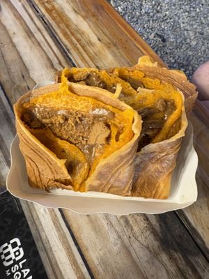 Biscoff Crumble flavour (vegan)   at Bai Tong Thai Dessert Fusion in Chiang Mai