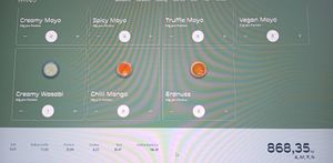 The website shows all vegan options which can be combined in different ways. It tracks the macro nutrients, salt content and other value. at Honu Tiki Bowls - Donauzentrum  in Vienna