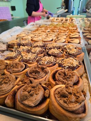 cinnamon rolls at Have a Roll - Brugge in Bruges